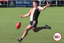 koroit-footy-10.jpg