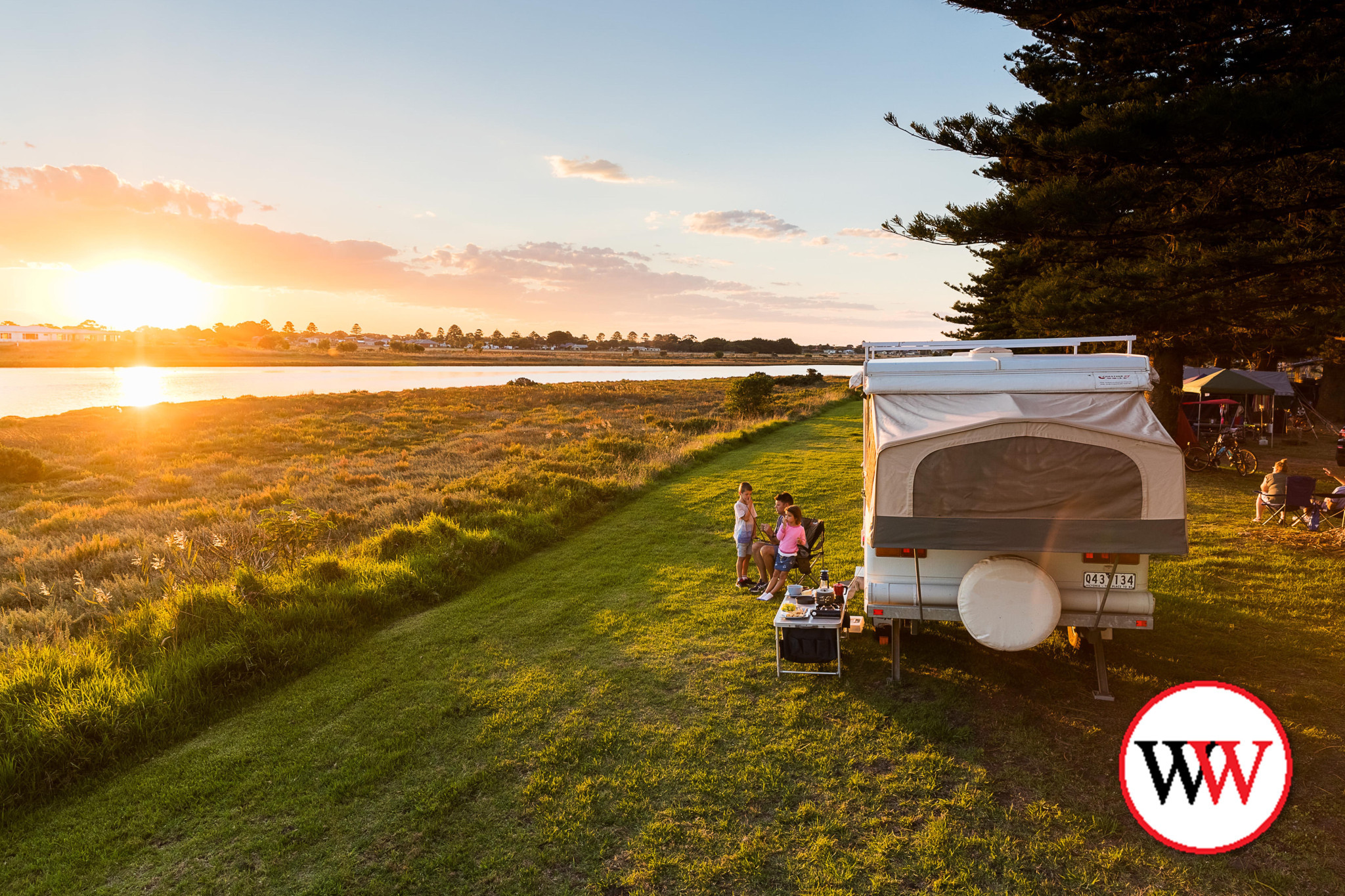 Pest control contractors are now undertaking a rabbit control program at The Gardens and Southcombe caravan parks in Port Fairy.
