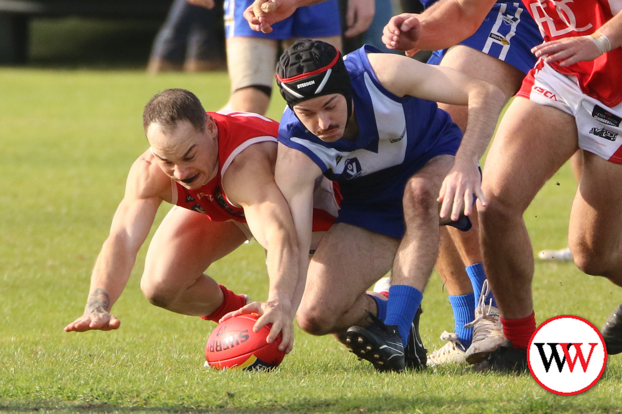 Battle for top spot heats up - feature photo