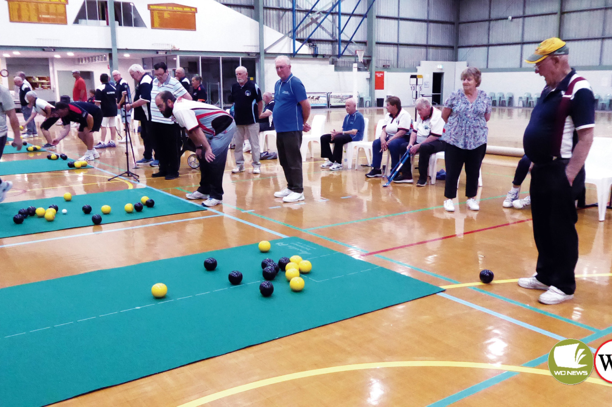 Finals for indoor bowls - feature photo