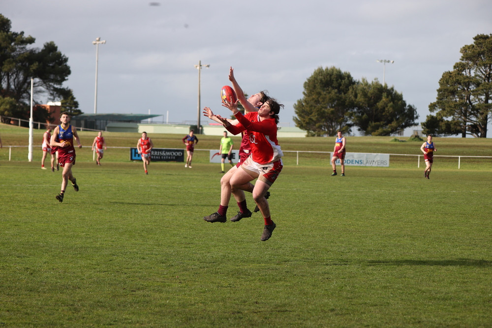 Around the Grounds: Dennington v South Rovers - feature photo