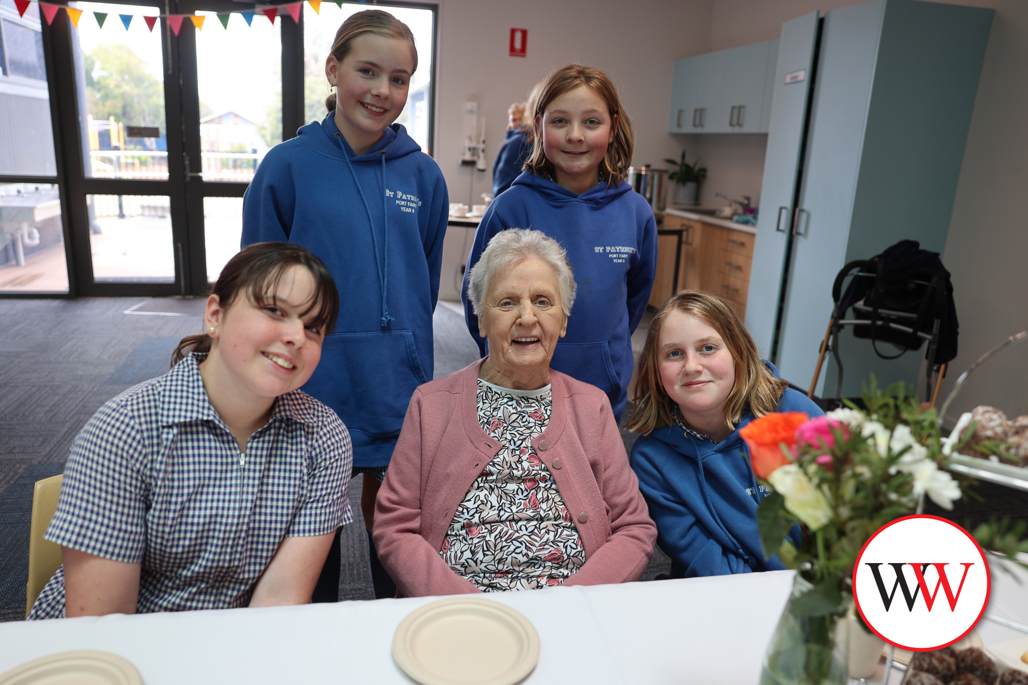 Year six students Evie L, Evie O, Sophie and Leah with Moyneyana resident, Lorraine.