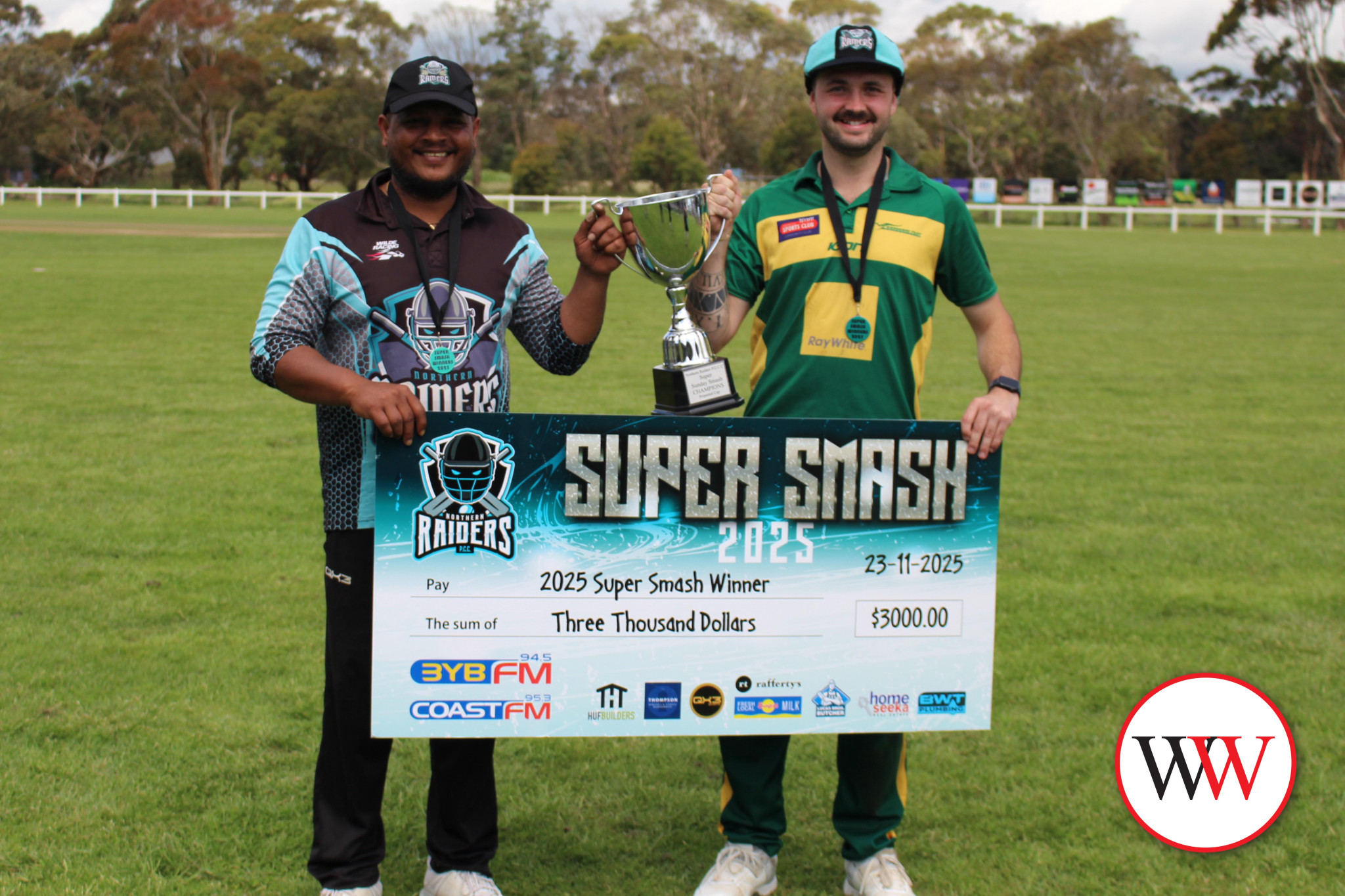 Super Smash champions, Northern Raiders players Ranil Rasanga and Bailey Brooks.