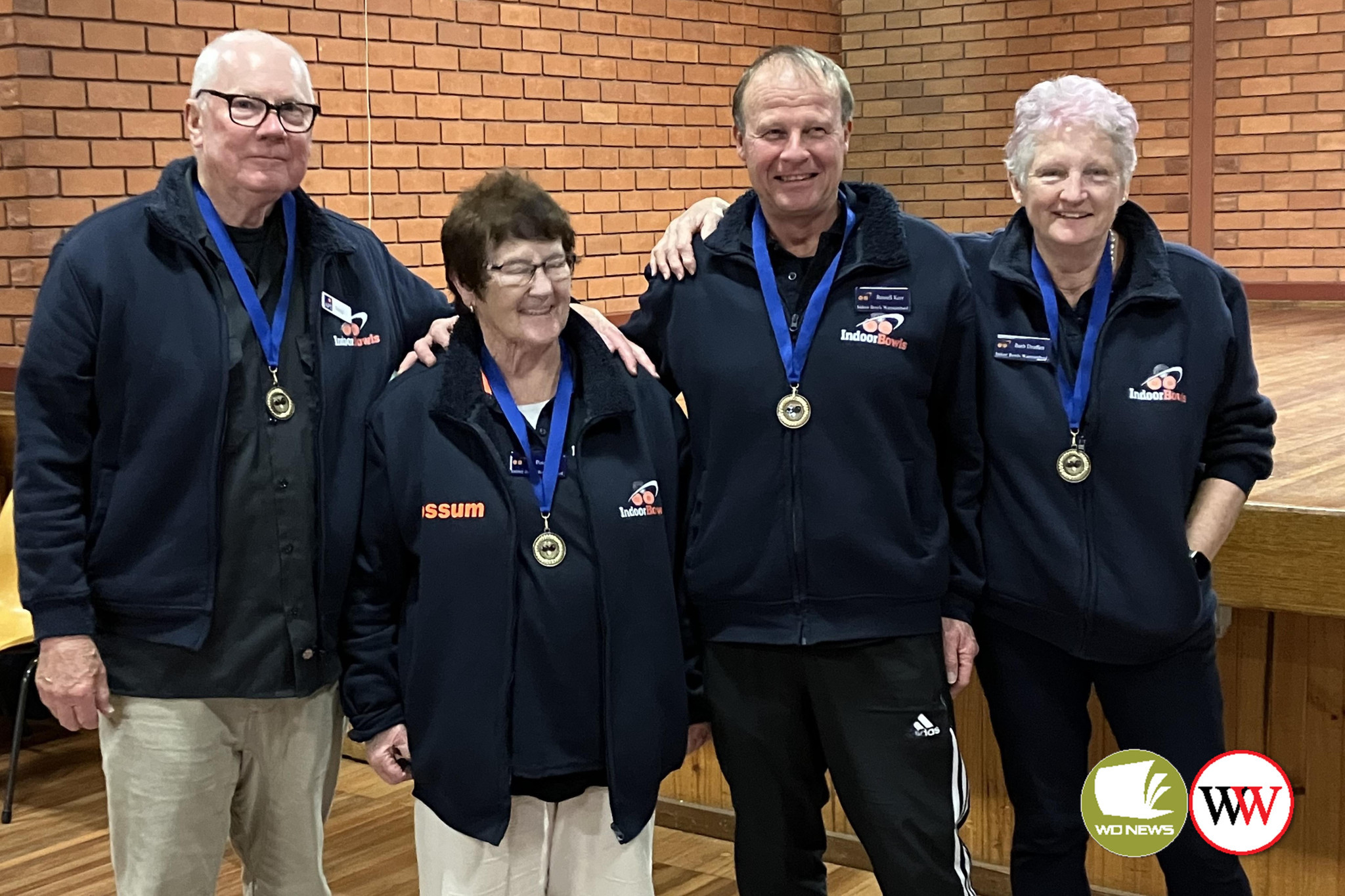 Section two winners, Rob Kermond, Jeannette Robbins, Russell Kerr and Barb Draffen.