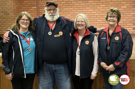 Section three runners-up Helen Hobbs, Les Pearson, Deb Cheslett and Pam Dwyer.