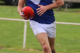 senior-footy-russells-creek-7.jpg