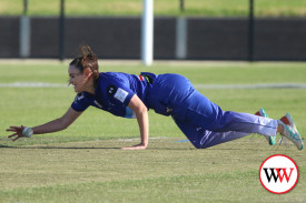 womans-cricket-grand-final-warrnambool-v-nestles-14.jpg