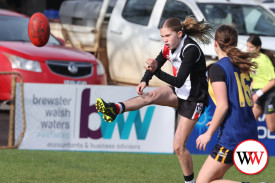 womens-footy-u15—-koroit-v-north-warrnambool-12.jpg