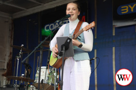 Talented 18 year-old musician Zoe Borthwick enjoyed her first Wunta appearance saying she felt “blessed” to play in front of the crowd.